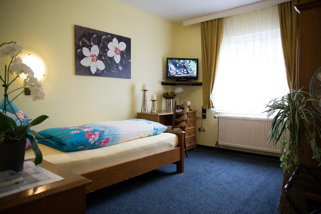 Hotel Zur Bruecke Krefeld Exteriér fotografie